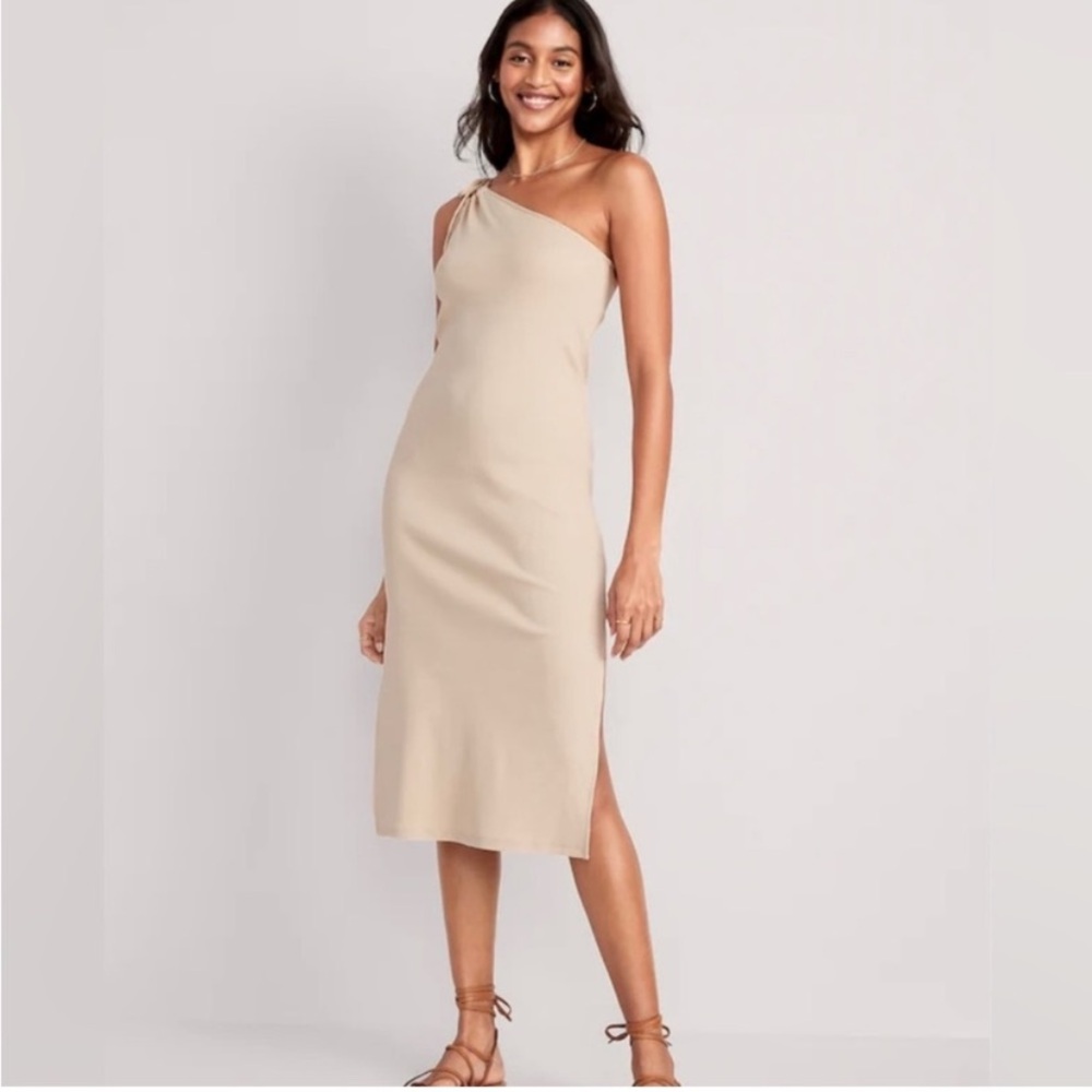 Old Navy Fitted Dress
